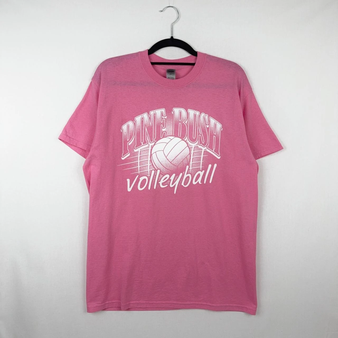 Gildan Pine Bush Volleyball Pink Graphic Tee M